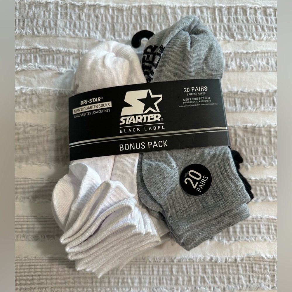 20 pairs of Starter socks